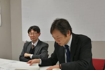 file4-2.jpg