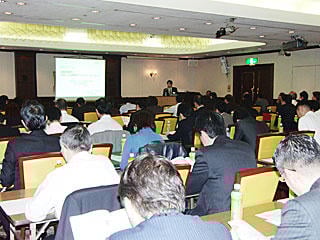 p201111-1.jpg